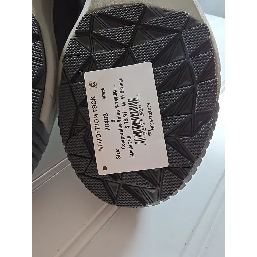 The North Face Sierra Winter Boots Womens Multi Mid Calf Waterproof Lace Up Grey